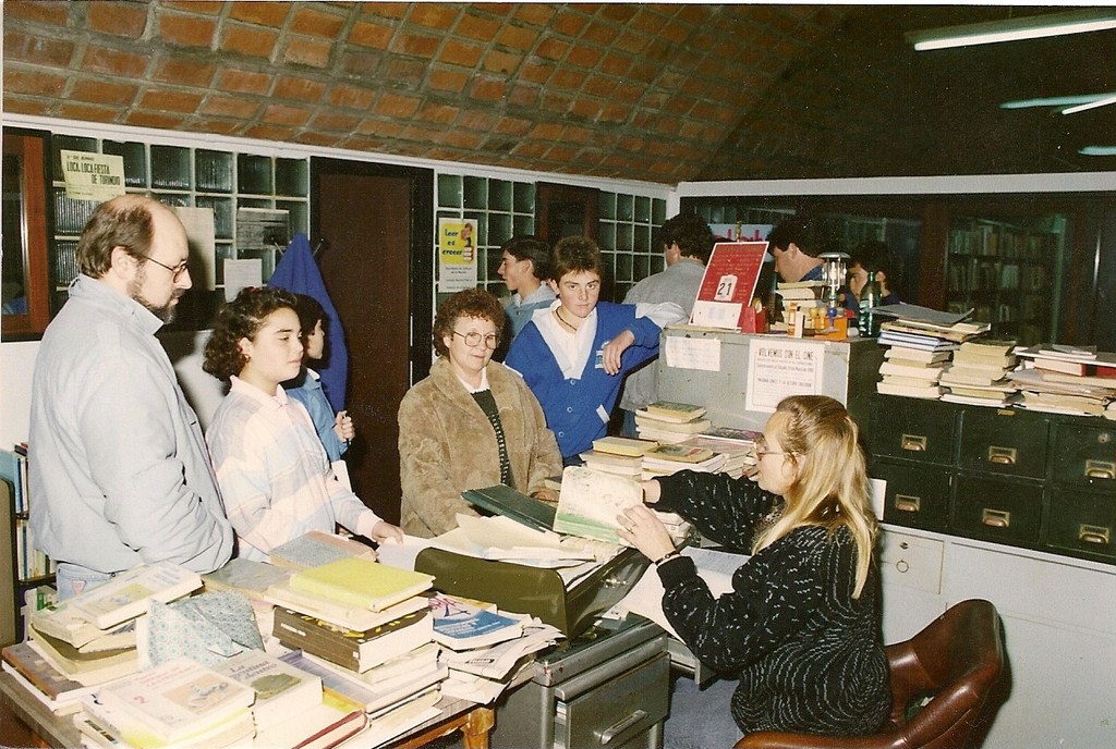 biblioteca 1990